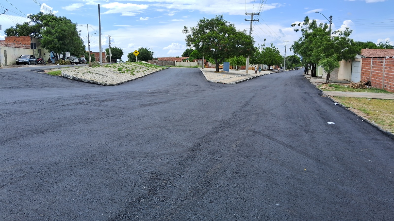 OBRAS Prefeitura de Guanambi conclui requalificação com asfaltamento CBUQ de toda Avenida Mato Grosso do Sul