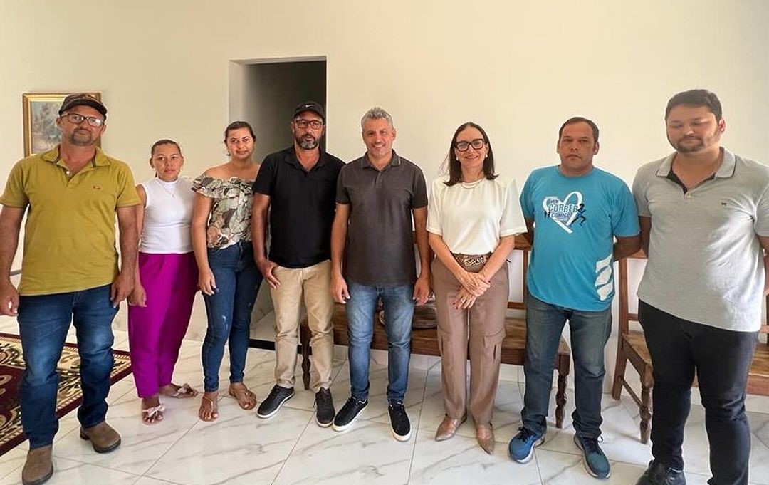 Prefeito de Guanambi se reuniu com moradores do Bairro Boa Vista