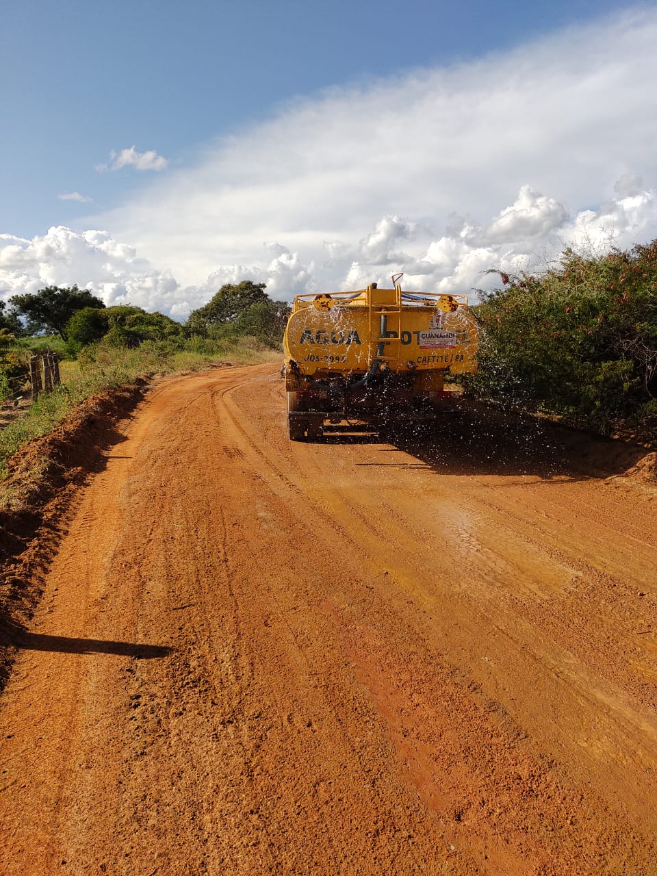 Secretaria de Infraestrutura de Guanambi intensifica a recuperação das estradas vicinais do distrito de Morrinhos