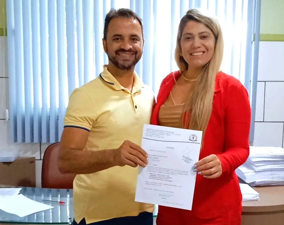 Com vasta experiência, enfermeira Ana Paula Costa é apresentada pelo secretário de Saúde como diretora do Primeiro Centro