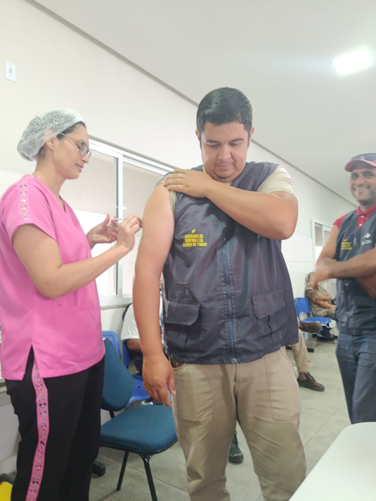 Primeira etapa da vacinação contra a dengue é iniciada em Guanambi