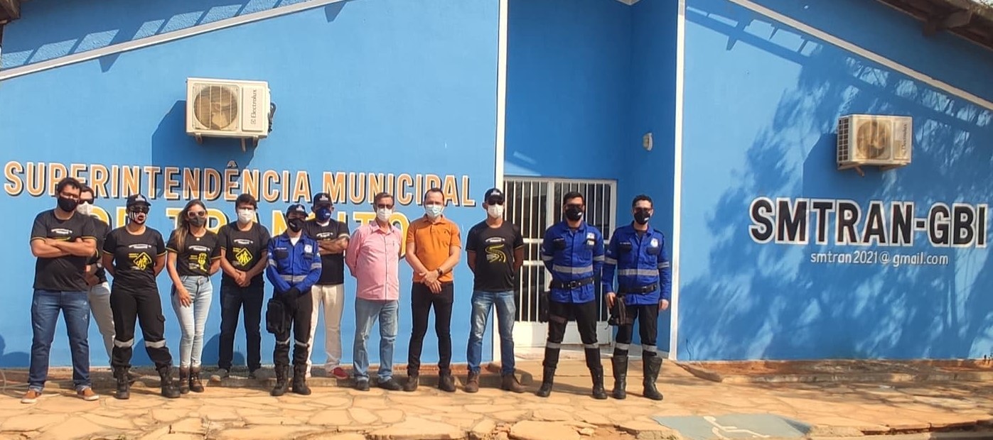 SMtrans de Guanambi orienta condutores, transeuntes e trabalhadores para as festividades no circuito da Praça do Feijão, de 13 a 20/06