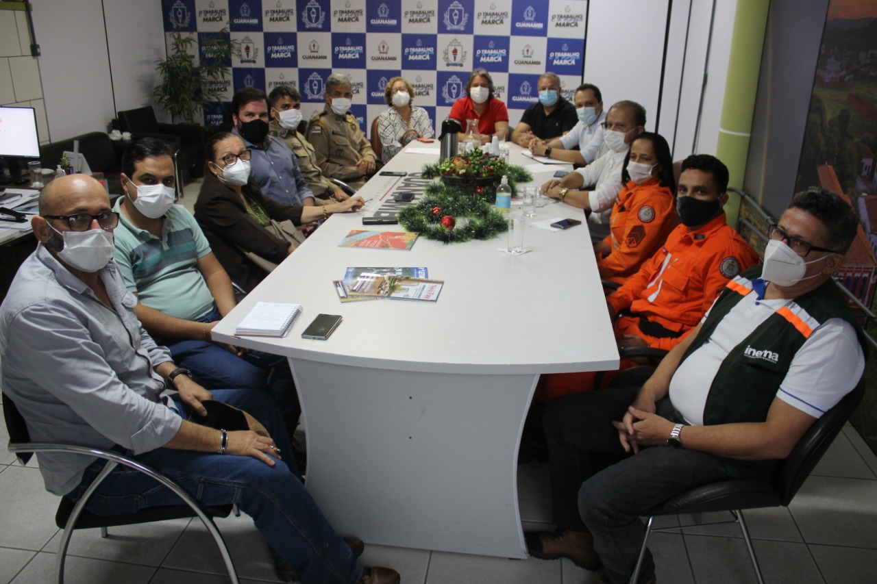Grupo de Trabalho contra enchentes de Guanambi organiza logística e estrutura preventiva caso seja necessário acolher famílias