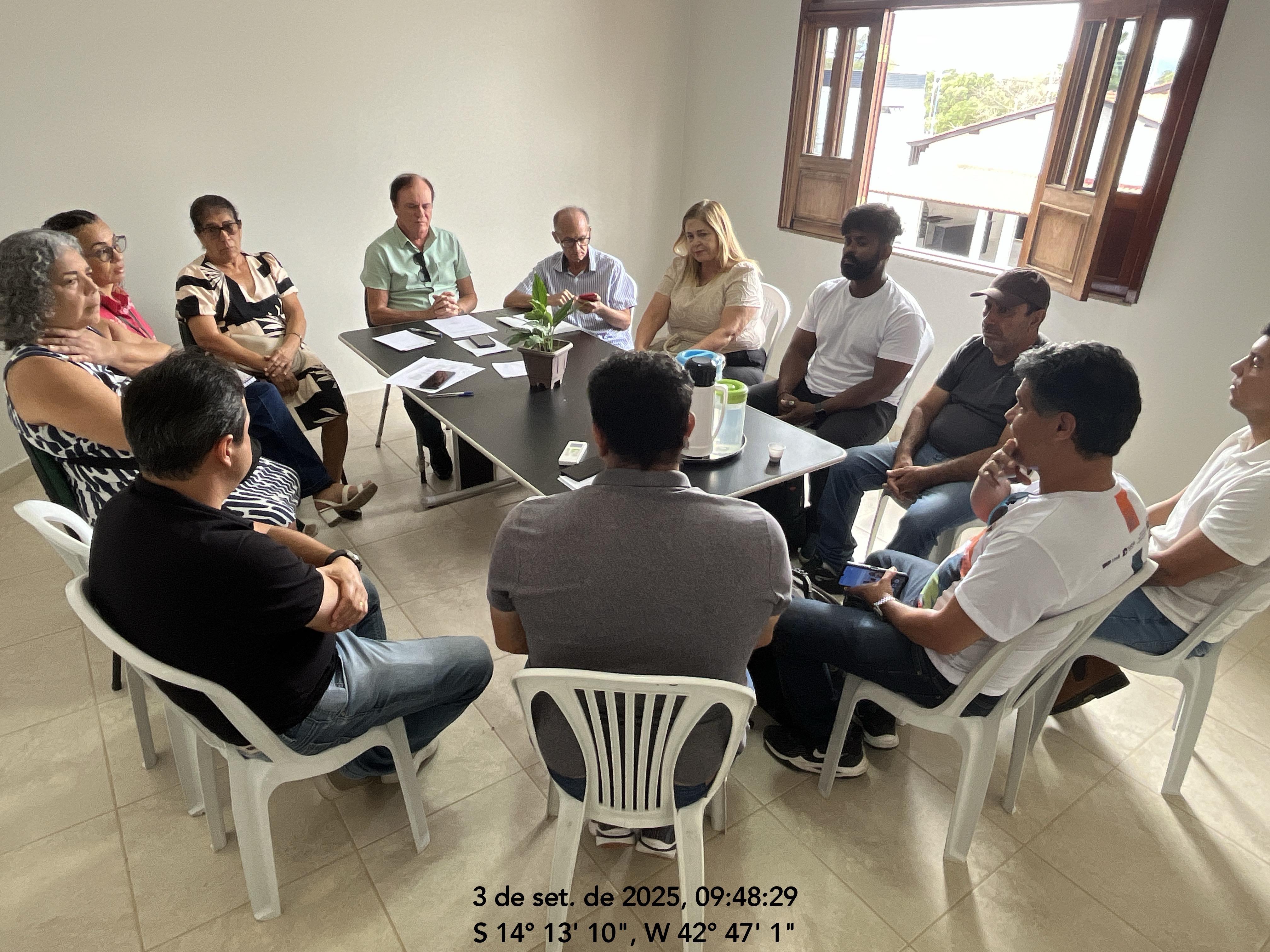 Conselho de Meio Ambiente de Guanambi discute sede própria, criação de reserva e preservação da Lagoa do Pau DArco