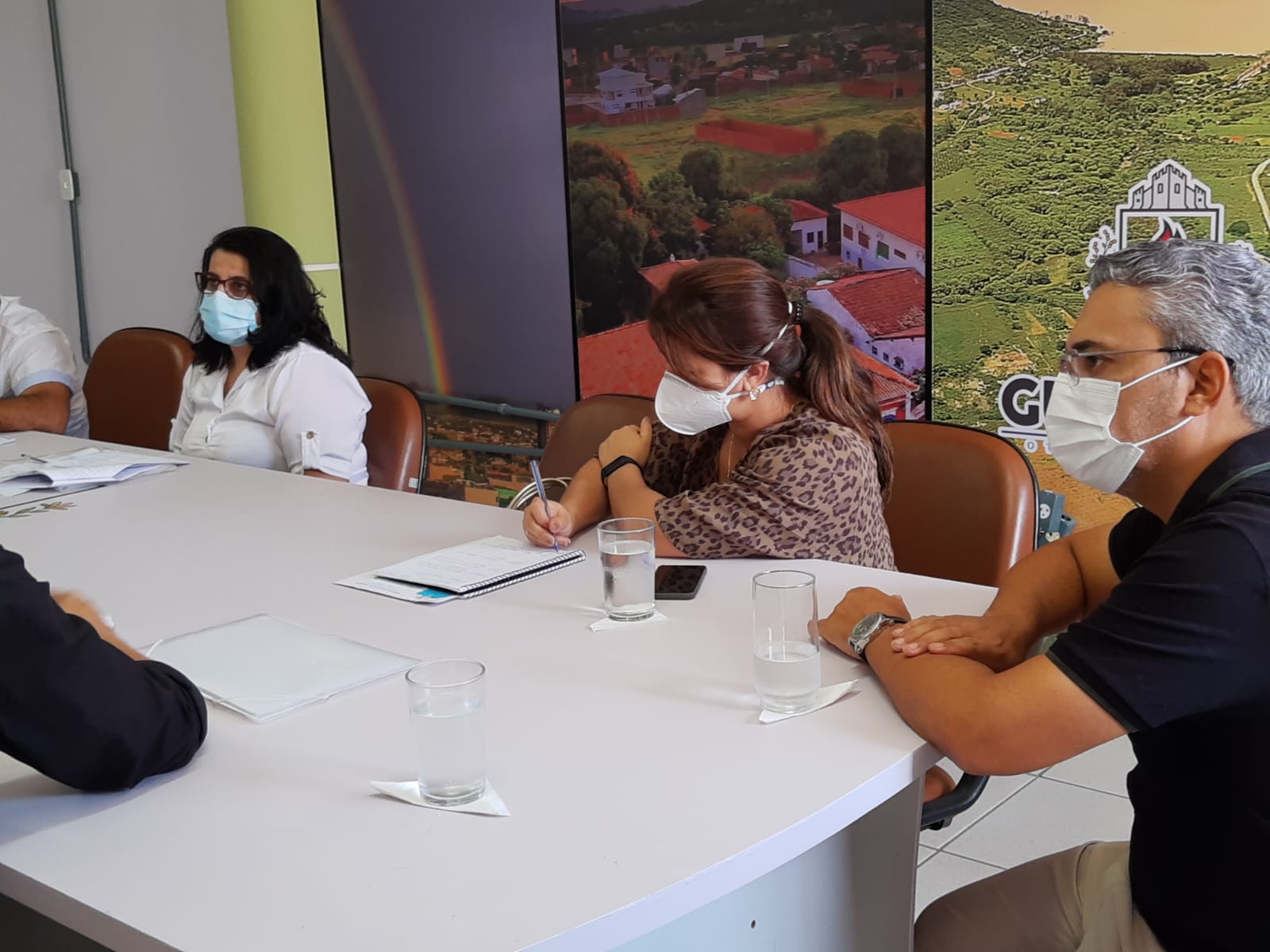 Secretaria de Saúde de Guanambi traça estratégias de combate ao mosquito da dengue