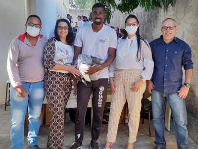 Servidores da Vigilância Epidemiológica de Guanambi recebem fardamento completo