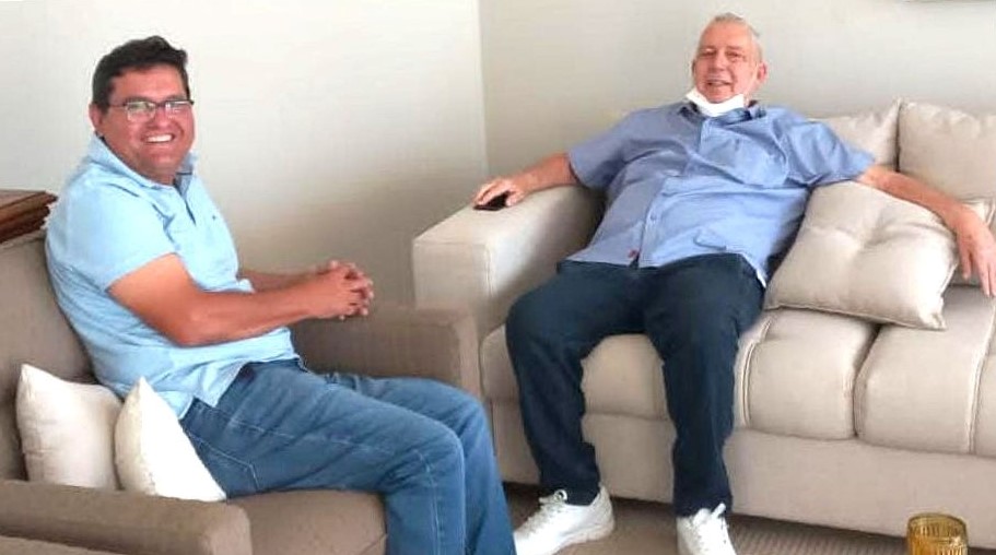 Prefeito Nilo Coelho nomeia Jairo Magalhães como Secretário Municipal de Planejamento