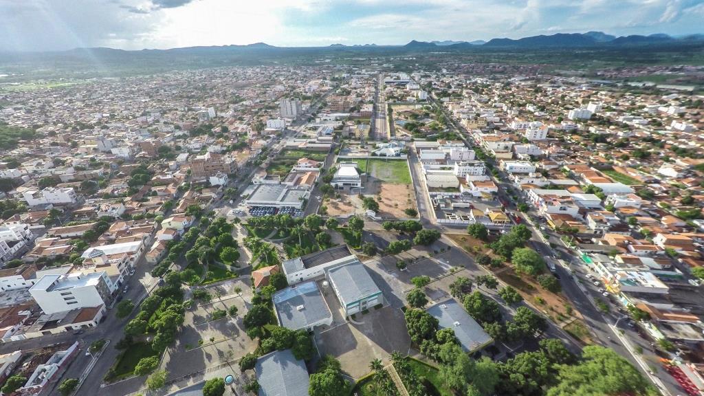 Aniversário de Guanambi terá programação cultural, inauguração do SAC Municipal, assinatura de ordens de serviço e anúncio de importantes obras